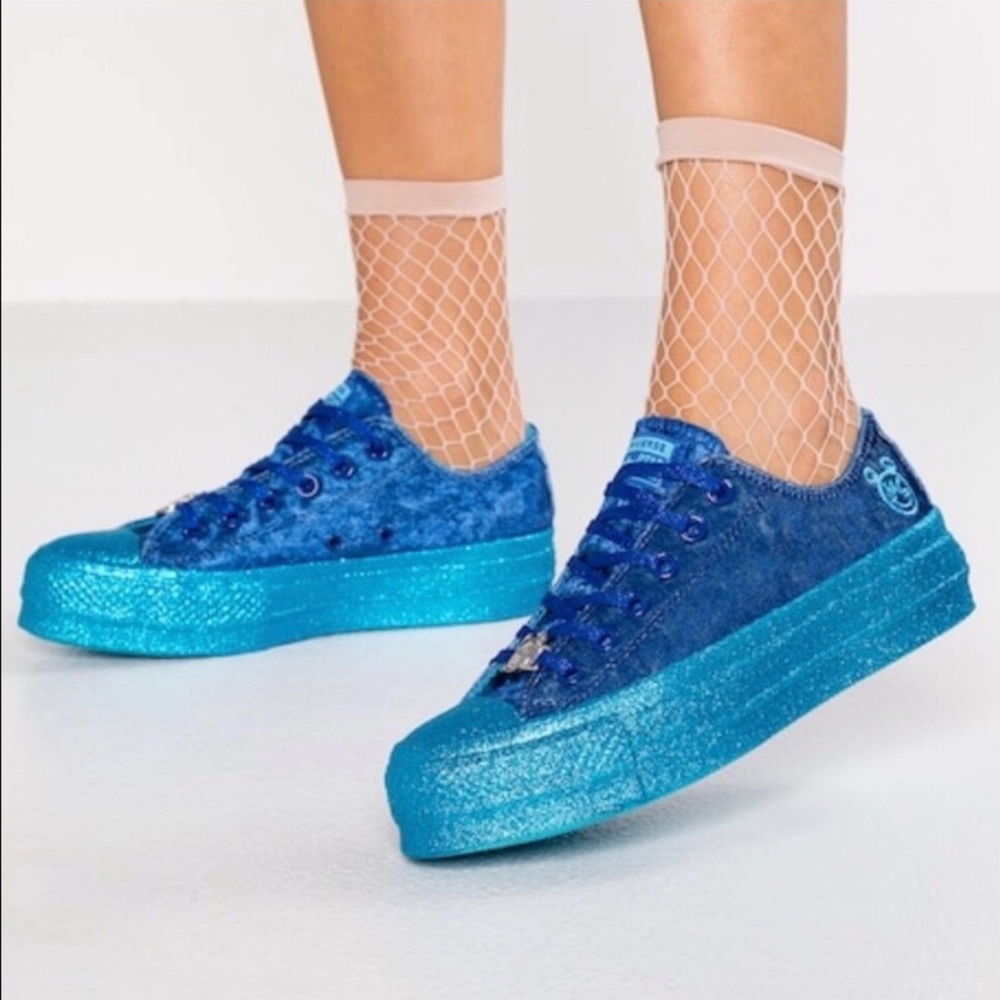NWT CONVERSE MILEY CYRUS CTAS LIFT OX PLATFORMS, size 6.5 Women